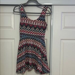 Zigzag Pattern Sleeveless Dress